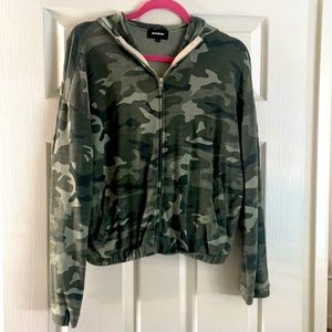 Monrow urban camo zip up hoodie